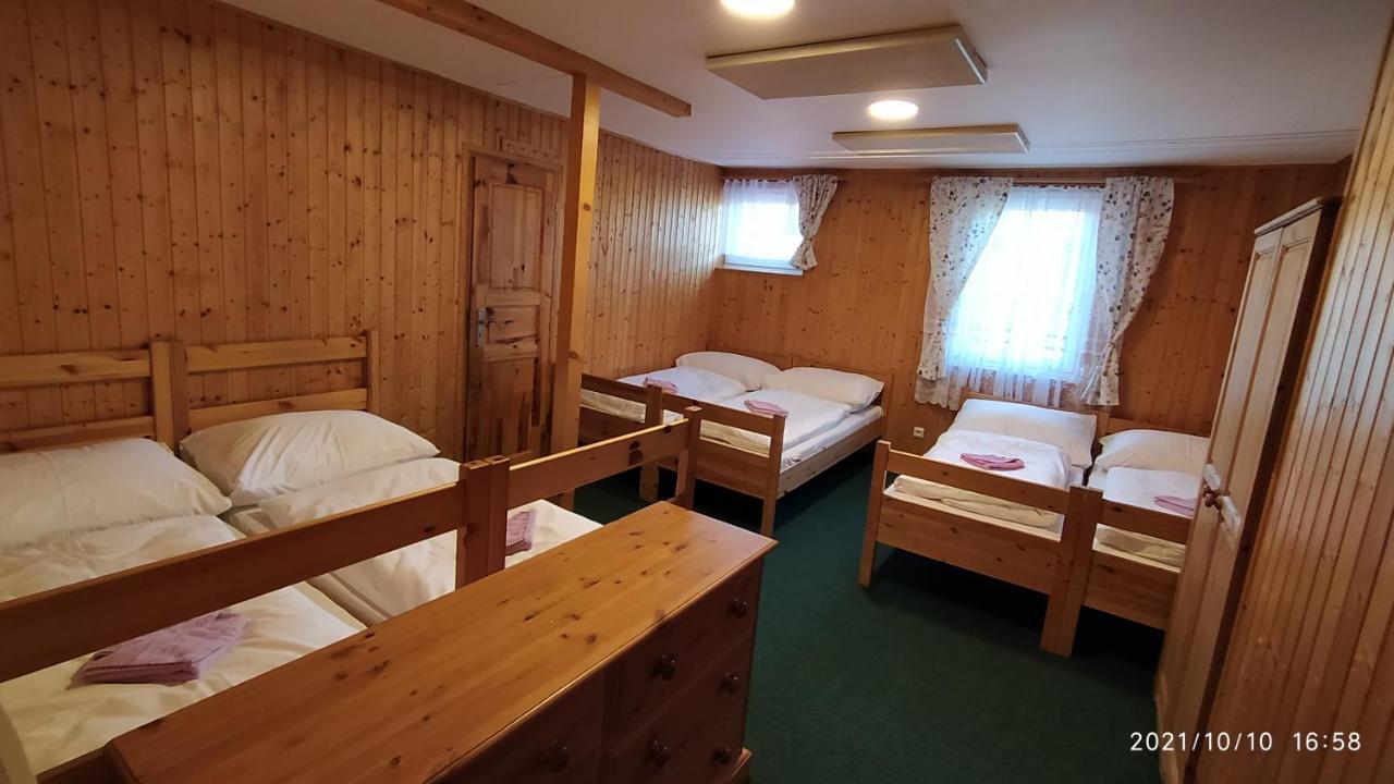Penzion U Rybníka Mariánská Exterior foto