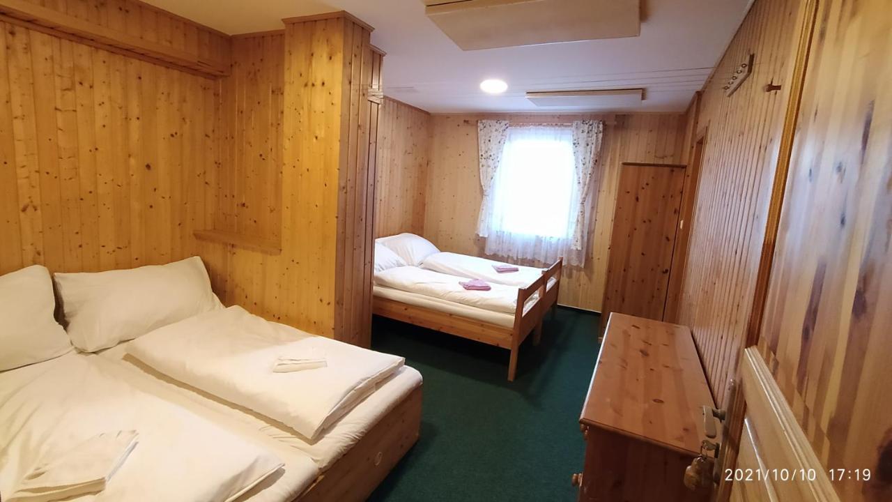 Penzion U Rybníka Mariánská Exterior foto